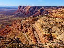 moki-dugway